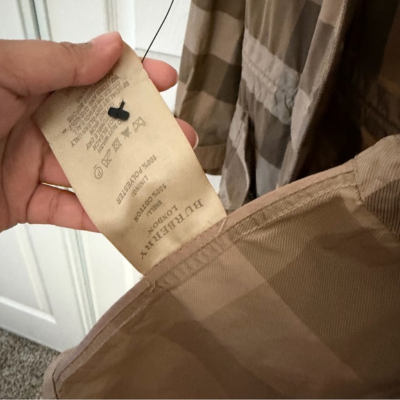 Burberry Tan Trench Coat with Striped Design - Picture 6 of 9